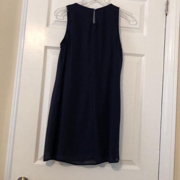 Woman’s Dress - size medium - Picture 5 of 6
